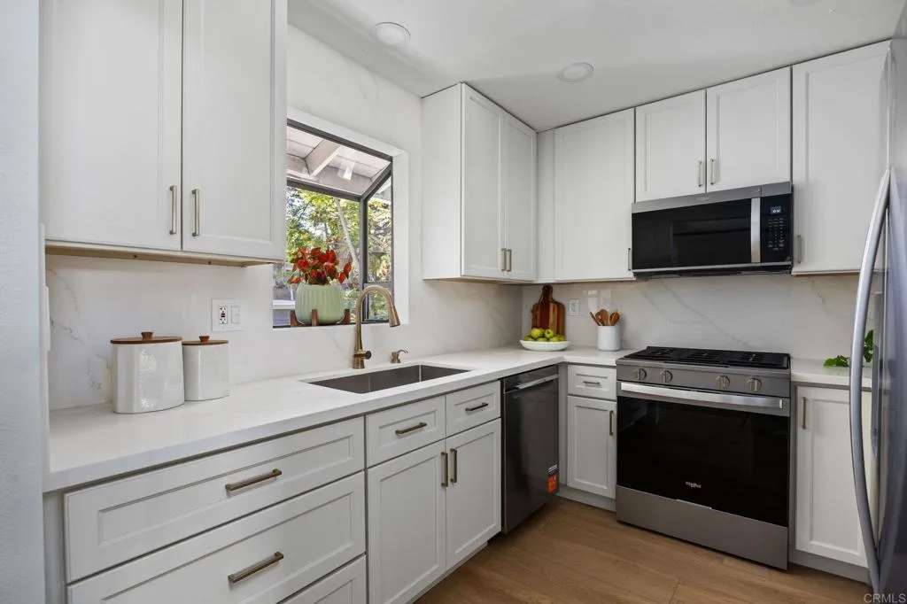https://cdn.realtyfeed.com/cdn/127/306763364/fd9bcf3bbda5bb567d5e0227a01cc8e6.webp