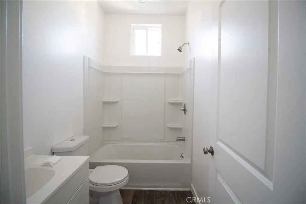 1112 Elden Ave Unit 29, Pico, CA 90006 - Photo 5 of 6, Pico, CA
