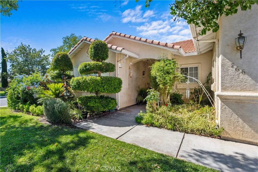 766 Willmott Avenue, Los Banos, CA 93635 - Photo 3 of 44, Los Banos, CA