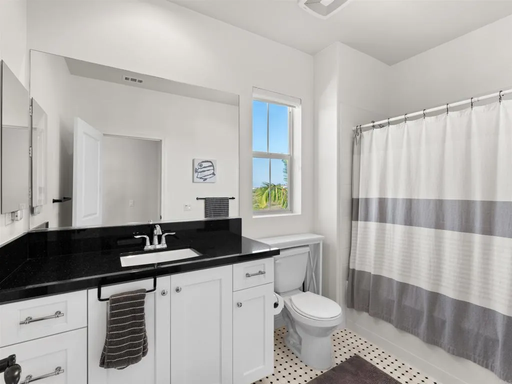 https://cdn.realtyfeed.com/cdn/127/306763386/56fbc01d4936b958ef8e6a1c27c04e33.webp