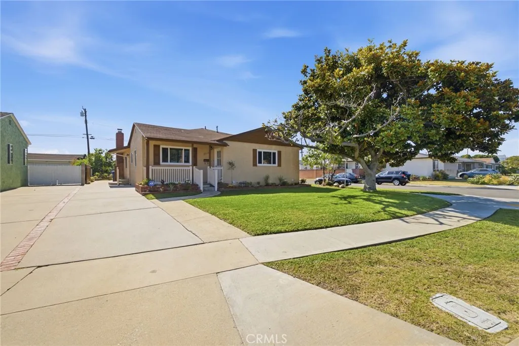 21114 Broadwell, Torrance, CA 90502 - Main photo, Torrance, CA