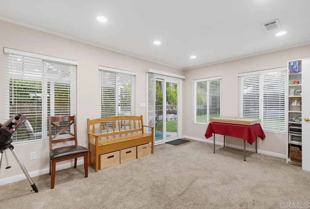 https://cdn.realtyfeed.com/cdn/127/306763454/f5ace72e6646be12e662250cb6c365b8.webp
