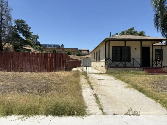 882 S K, San Bernardino, CA 92410 - Photo 3 of 15, San Bernardino, CA
