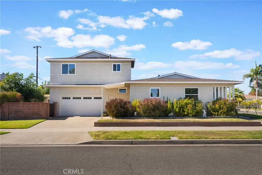 724 N Shirley, Orange, CA 92867 - Main photo, Orange, CA