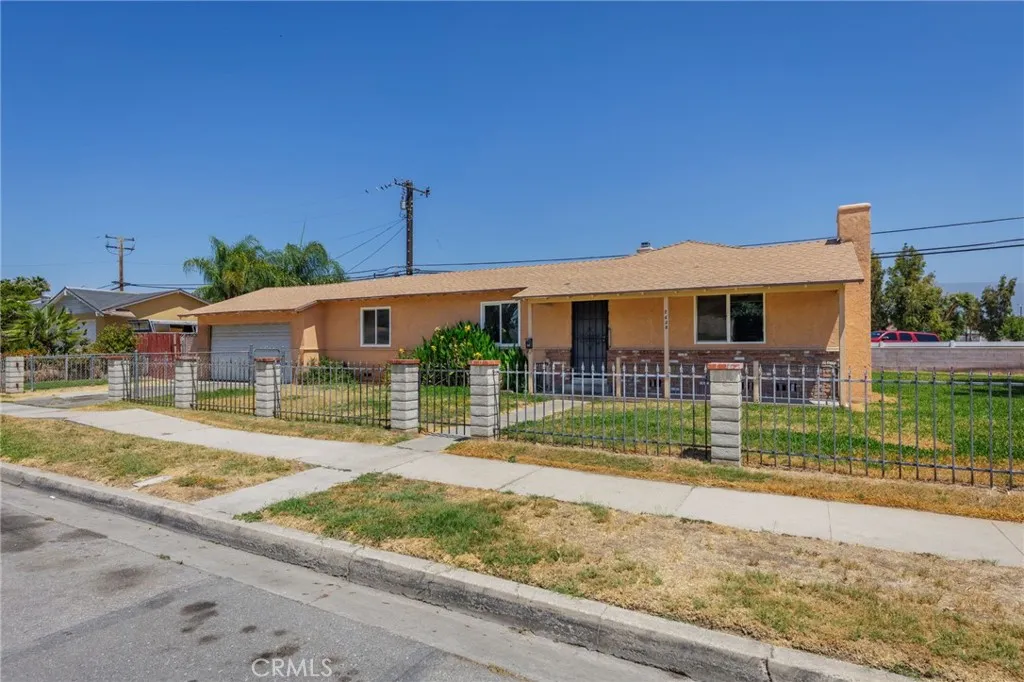 2438 W 7th, San Bernardino, CA 92410 - Main photo, San Bernardino, CA