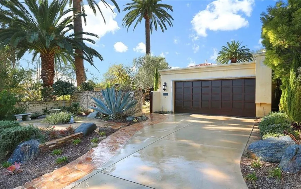486 Locust Street, Laguna Beach, CA 92651 - Main photo, Laguna Beach, CA