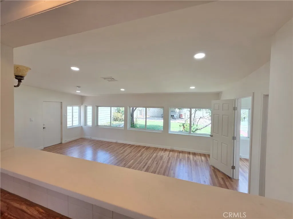 8834 Stansbury, Panorama City, CA 91402 - Photo 5 of 25, Panorama City, CA