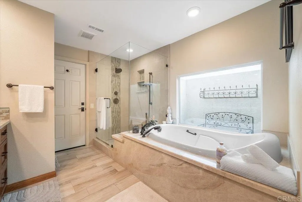 https://cdn.realtyfeed.com/cdn/127/306763500/a48edc7e03c7cfcacf2ea4b4d85c67e0.webp