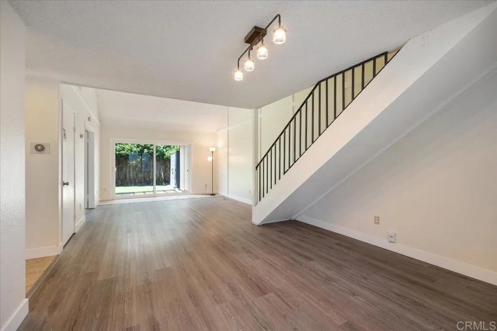 Photo #10: PTP2605165 Listing: Photo #10