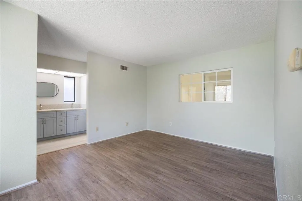 Photo #18: PTP2605165 Listing: Photo #18