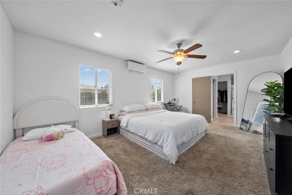 https://cdn.realtyfeed.com/cdn/127/306763507/6d18877722988edff4d8c973b0ddb1b5.webp