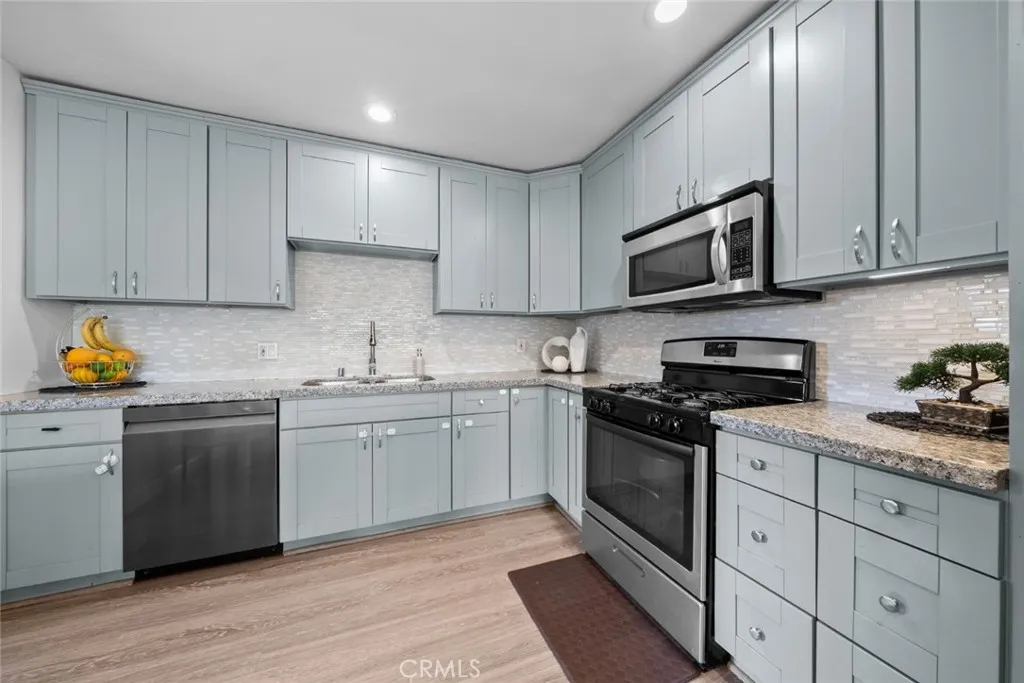 https://cdn.realtyfeed.com/cdn/127/306763507/aa65ff074c474385ac7087ae9bb3ffc3.webp