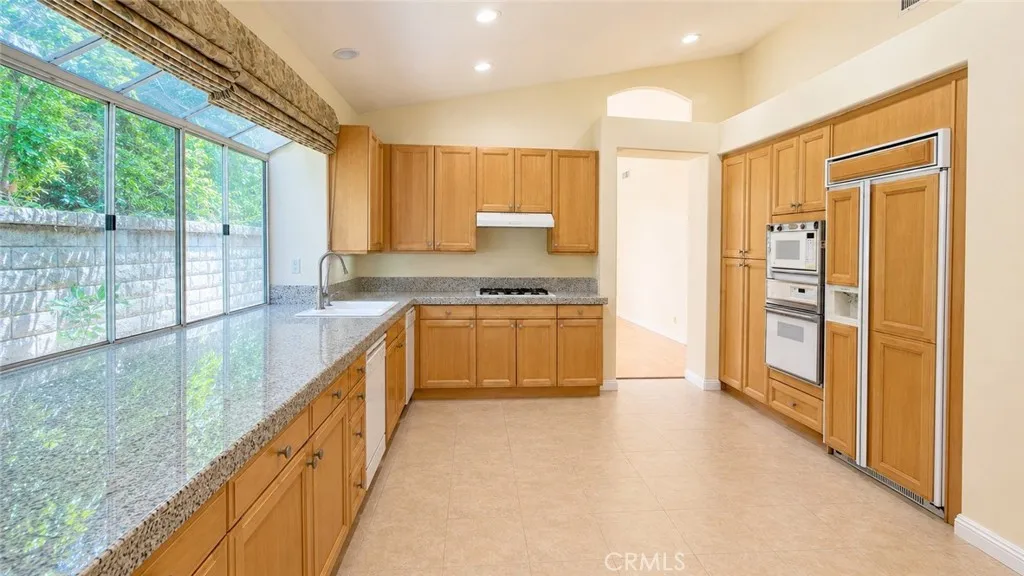 377 Anzio, Oak Park, CA 91377 - Main photo, Oak Park, CA