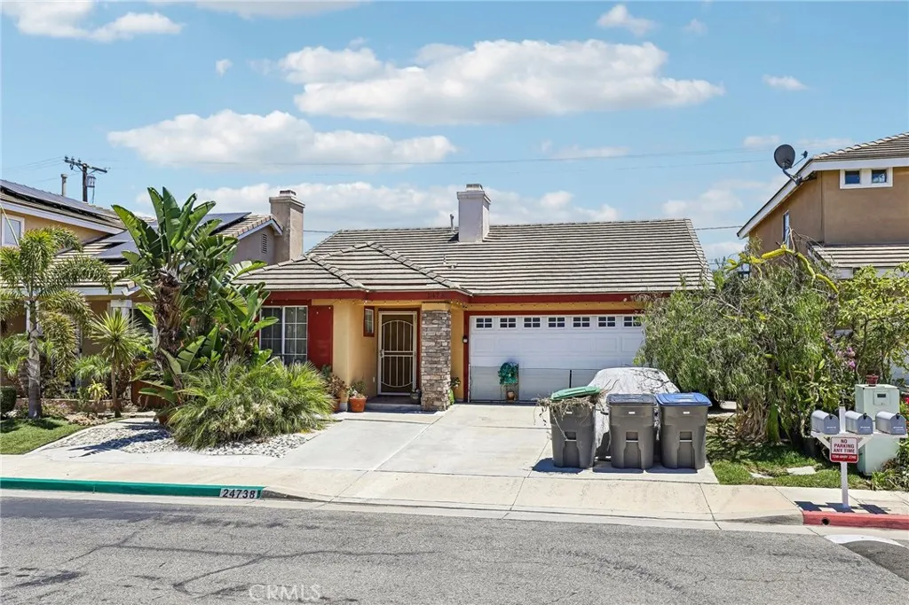 24738 Carmel, Carson, CA 90745 - Photo 3 of 26, Carson, CA