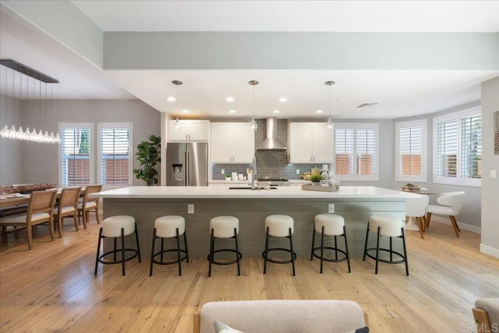 https://cdn.realtyfeed.com/cdn/127/306763526/8c6448da7623ce5edd130e4f43d69219.webp