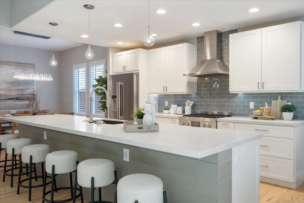 https://cdn.realtyfeed.com/cdn/127/306763526/ed5578b37516e562592935901ae6afda.webp