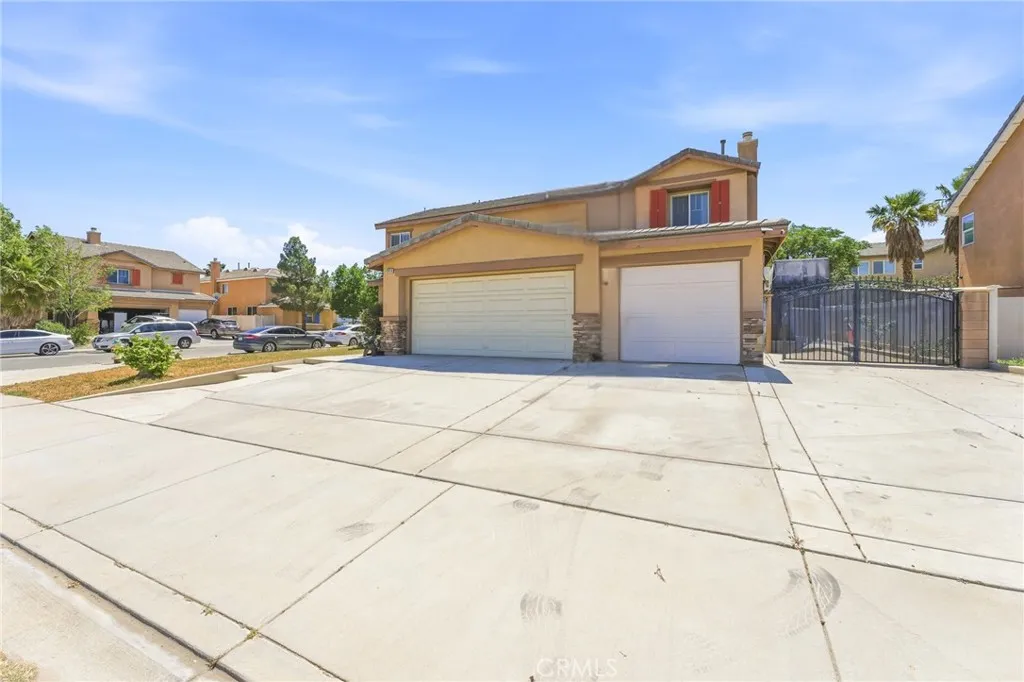 12419 Ojo Caliente, Victorville, CA 92392 - Photo 4 of 44, Victorville, CA