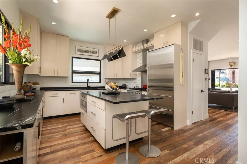 128 Quincy Avenue, Long Beach, CA 90803 - Photo 3 of 44, Long Beach, CA