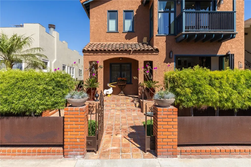 128 Quincy Avenue, Long Beach, CA 90803 - Photo 5 of 44, Long Beach, CA