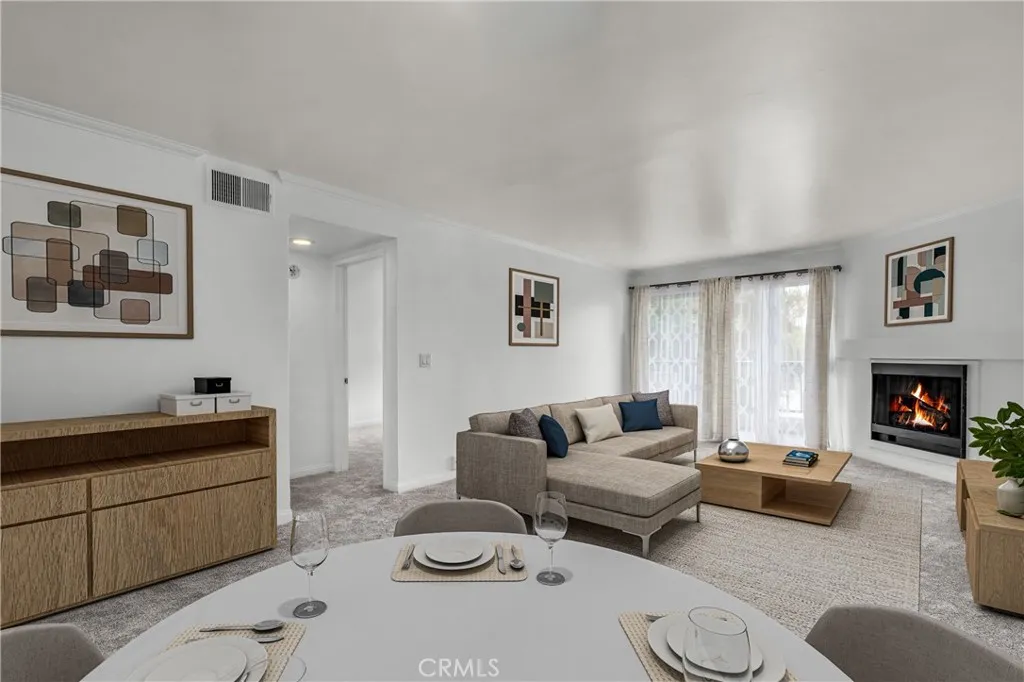 5500 Owensmouth Avenue Unit 228, Woodland Hills, CA 91367 - Photo 3 of 31, Woodland Hills, CA