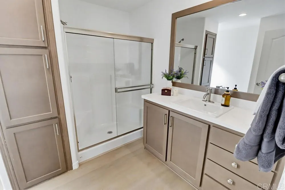 https://cdn.realtyfeed.com/cdn/127/306763588/82baca9e1aa315d5d7bca80363d62a65.webp