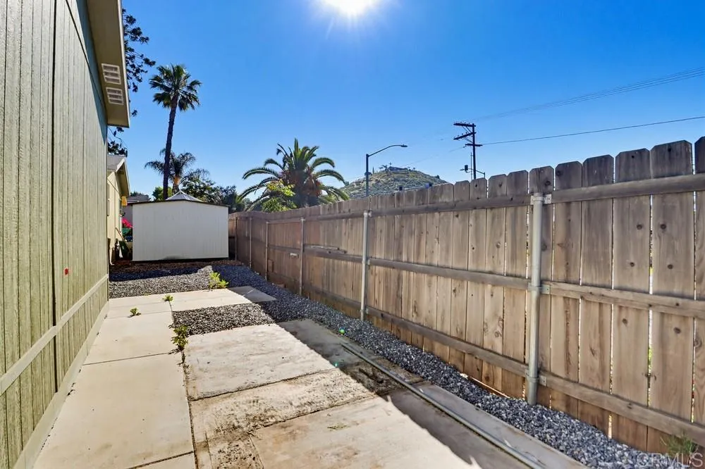 https://cdn.realtyfeed.com/cdn/127/306763588/c86e97a46a098445421577b223b48fed.webp