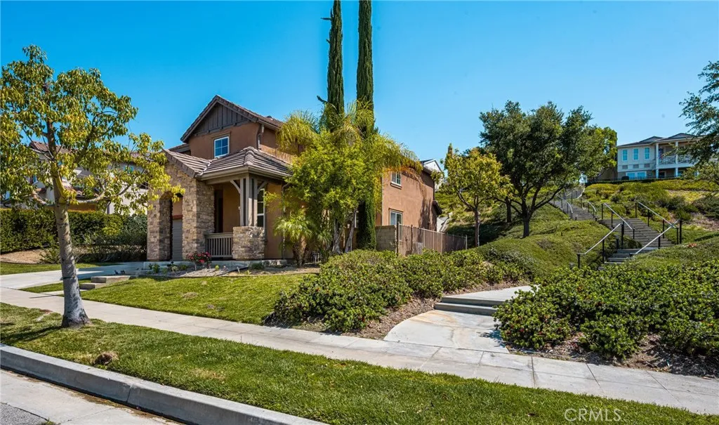 705 E Lemon Swirl, Azusa, CA 91702 - Photo 4 of 72, Azusa, CA