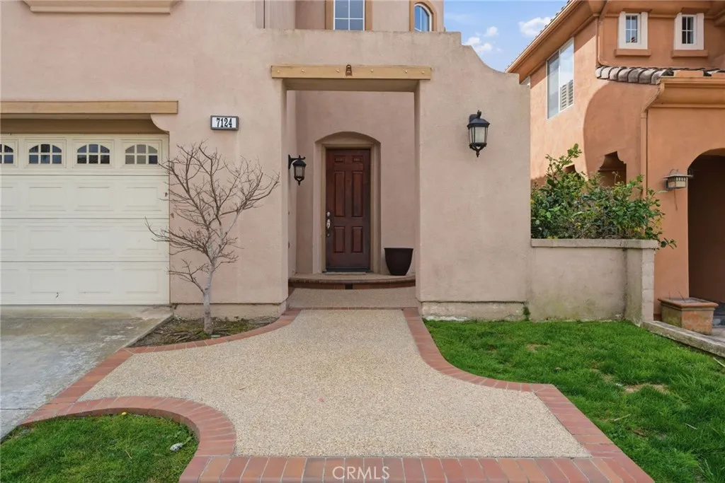 7124 Forest Glen Drive, Huntington Beach, CA 92648 - Photo 3 of 51, Huntington Beach, CA