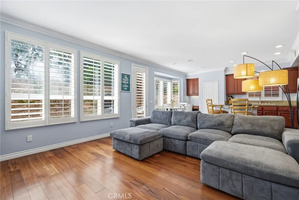 7124 Forest Glen Drive, Huntington Beach, CA 92648 - Photo 4 of 51, Huntington Beach, CA