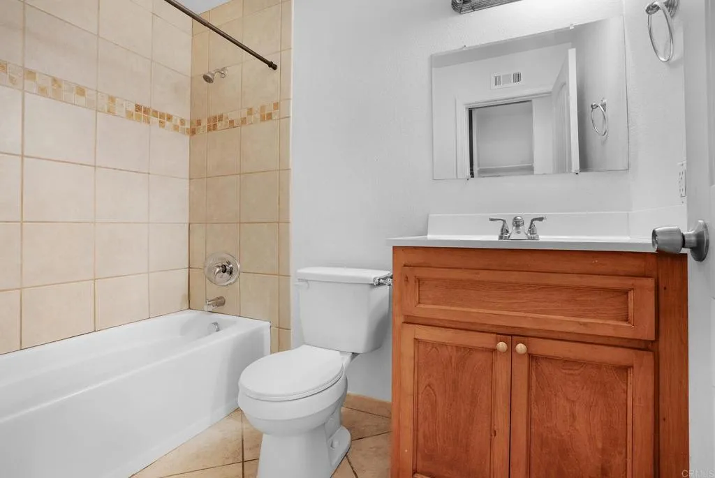 https://cdn.realtyfeed.com/cdn/127/306763616/93b6cf4efc3194466c9e2bda7929eaa1.webp