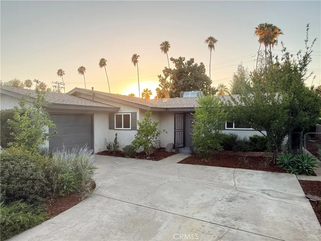 8 Dale, Redlands, CA 92373 - Photo 2 of 35, Redlands, CA