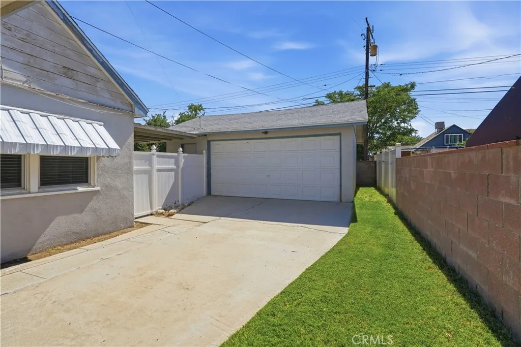 44314 Heaton Avenue, Lancaster, CA 93534 - Photo 3 of 25, Lancaster, CA