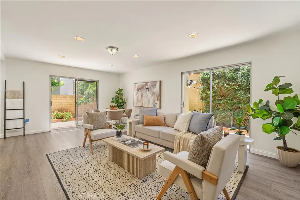 12 Tortoise Shell, Irvine, CA 92604 - Photo 4 of 56, Irvine, CA
