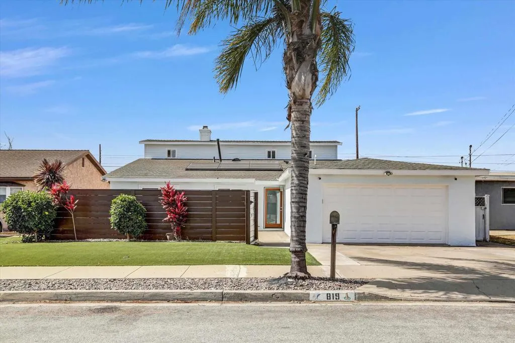 819 Iris Avenue, Imperial Beach, CA 91932 - Main photo, Imperial Beach, CA
