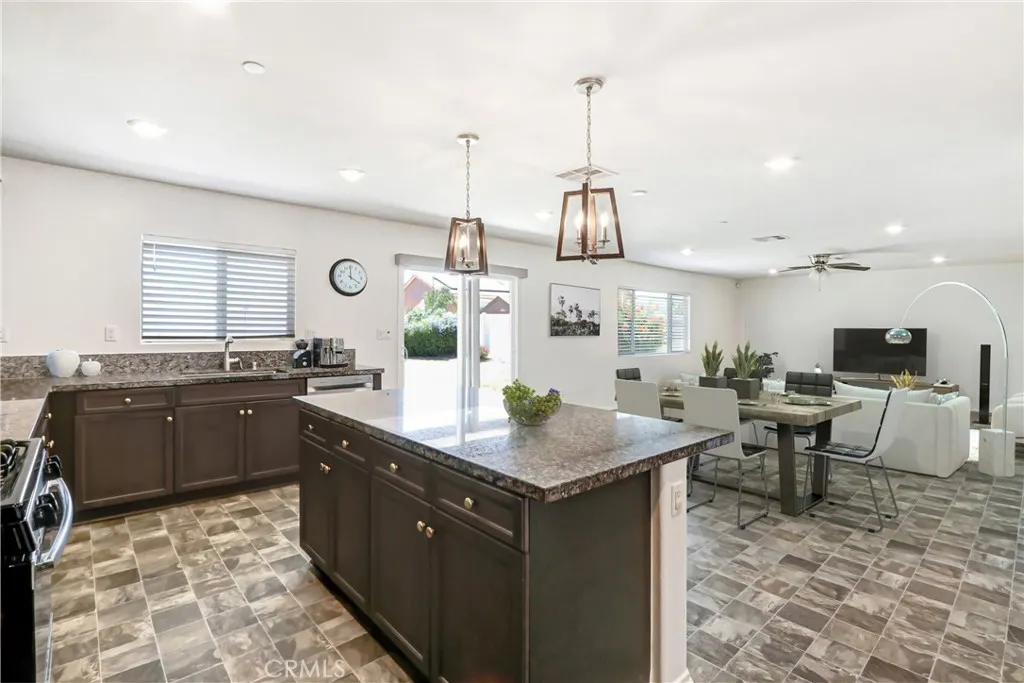 29341 Wyatt Earp Way, Winchester, CA 92596 - Photo 5 of 35, Winchester, CA