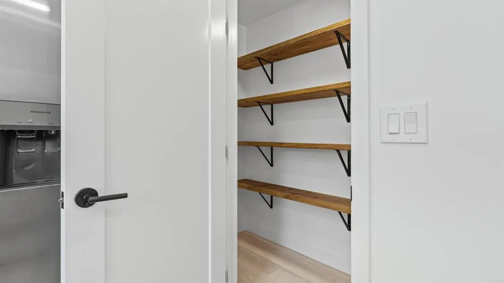 https://cdn.realtyfeed.com/cdn/127/306763690/d0028f9e164d356a29b77fbece6e9dbb.webp