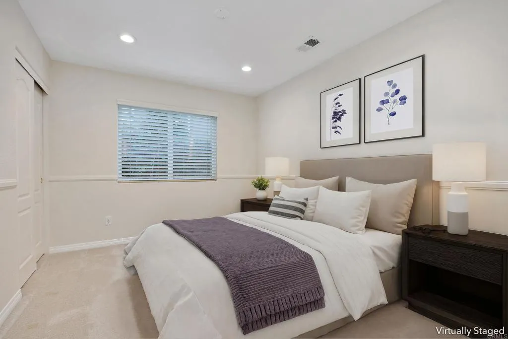 https://cdn.realtyfeed.com/cdn/127/306763740/0a9c1a5b2af69ae13ba5e32bcc83e676.webp