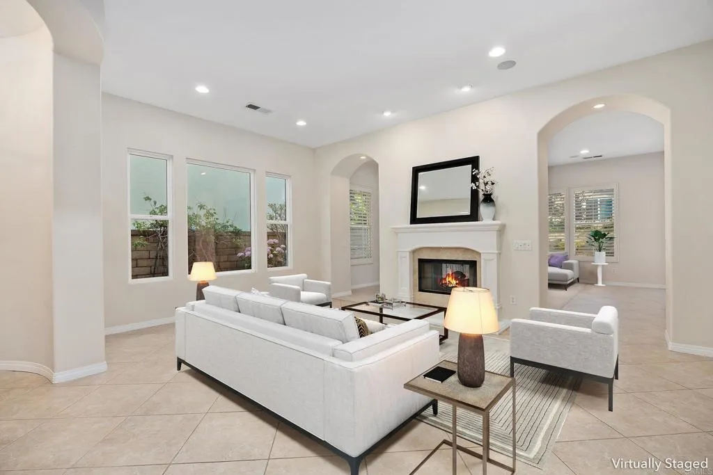 https://cdn.realtyfeed.com/cdn/127/306763740/26df13190b433ad4c0b36edb179a7efc.webp