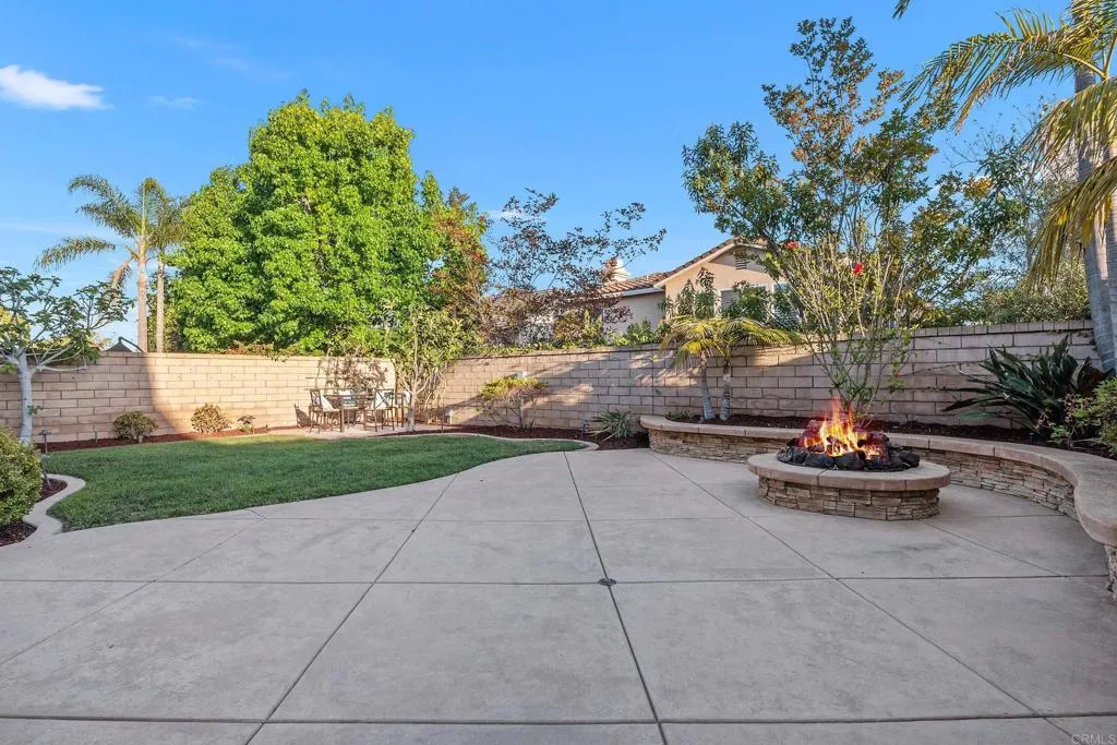 https://cdn.realtyfeed.com/cdn/127/306763740/2d1e0733fe9f43408f0258188a341c94.webp
