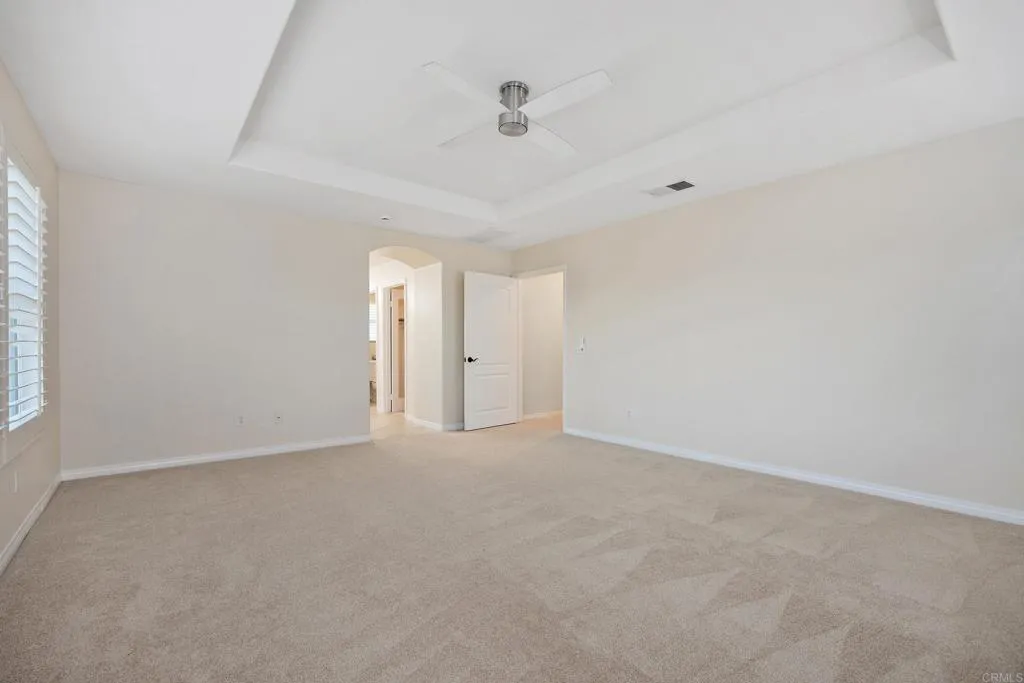 https://cdn.realtyfeed.com/cdn/127/306763740/6ecf82aec5c006261fadad7e428e704b.webp