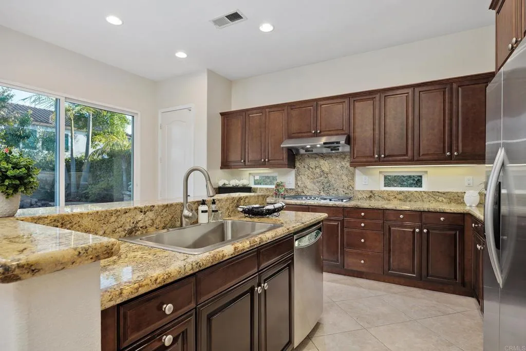 https://cdn.realtyfeed.com/cdn/127/306763740/849701016a8d700d65a45ec40f2cd26c.webp