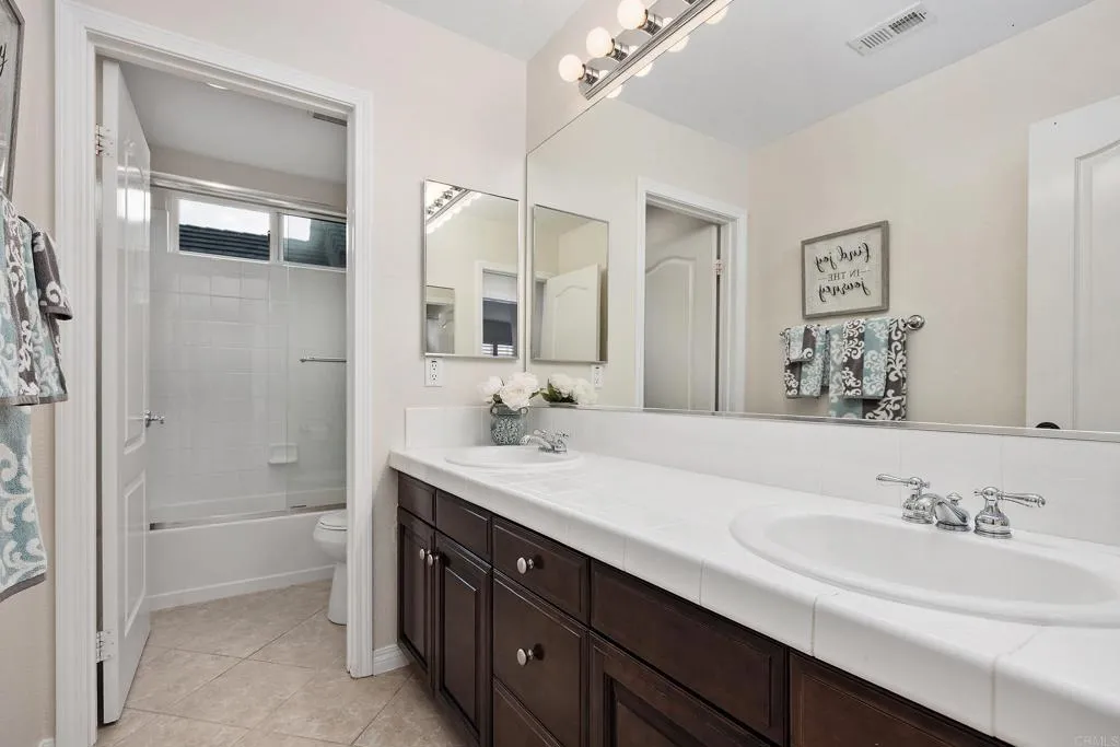 https://cdn.realtyfeed.com/cdn/127/306763740/c7d07913f2242728467dbe61ac79c6a5.webp