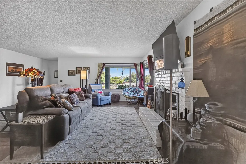 16021 Wells Fargo, Lake Los Angeles, CA 93591 - Photo 5 of 26, Lake Los Angeles, CA
