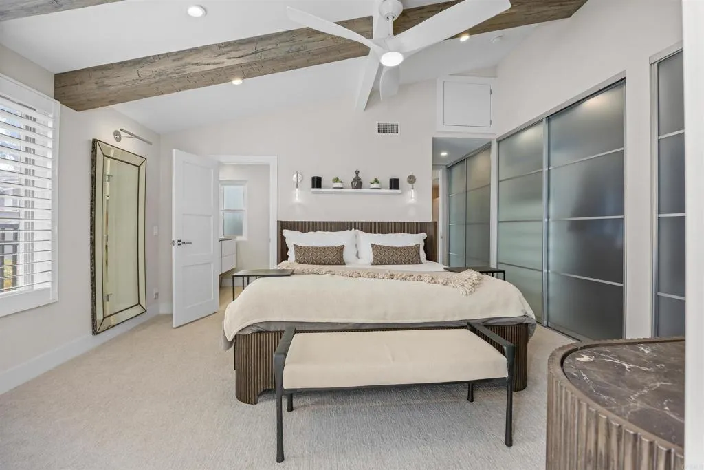 https://cdn.realtyfeed.com/cdn/127/306763774/77c7e23d972abf5d2c81695b833f12e7.webp