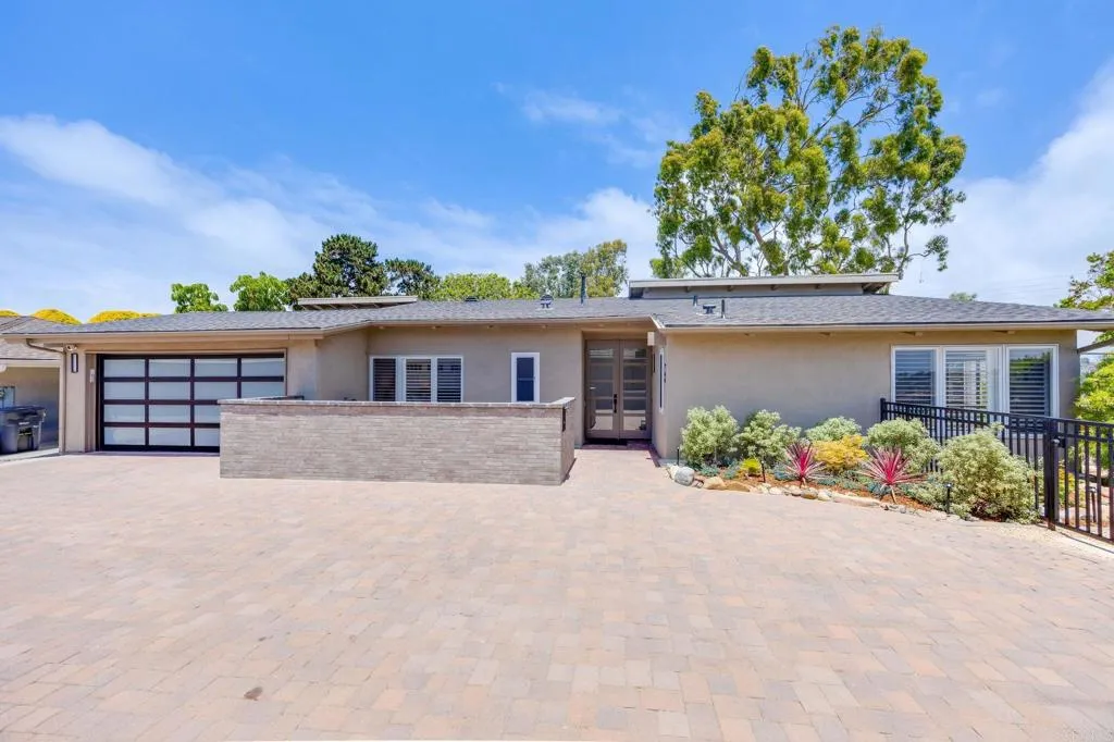 https://cdn.realtyfeed.com/cdn/127/306763774/dfebd6916b9ba77a769cba0da62adb83.webp