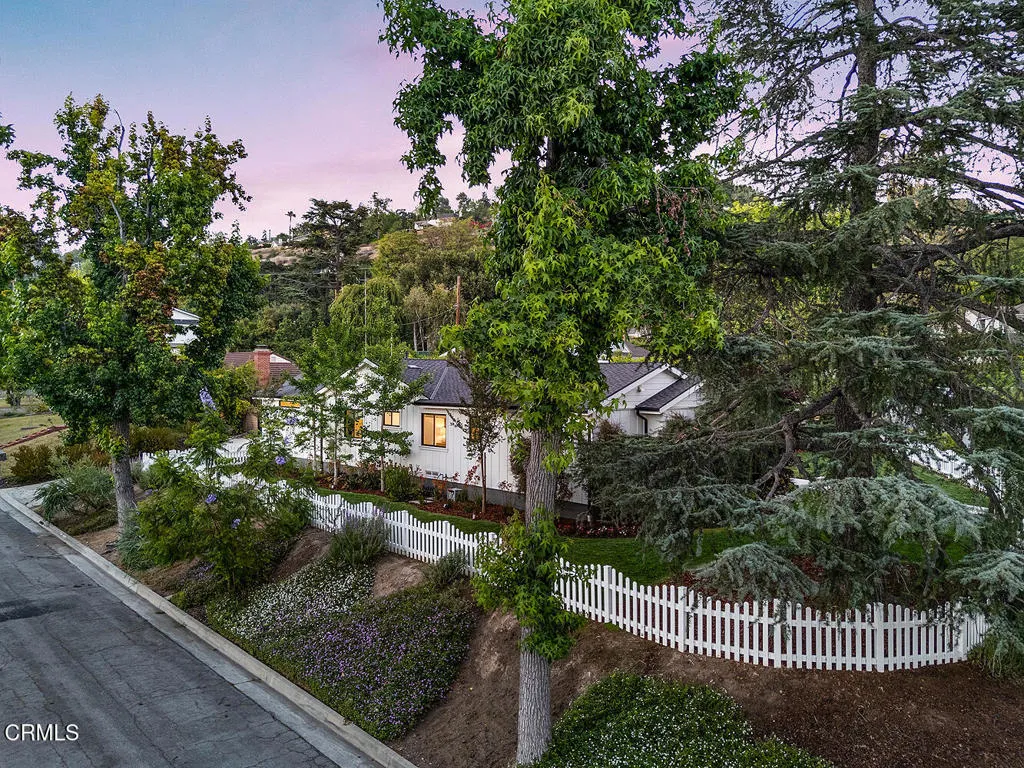 4909 Rupert Lane, La Canada Flintridge, CA 91011 - Photo 3 of 34, La Canada Flintridge, CA