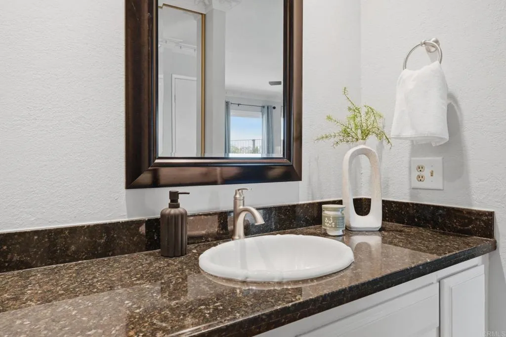 https://cdn.realtyfeed.com/cdn/127/306763788/37c8e967a0c22e91beca57fb0b20839c.webp