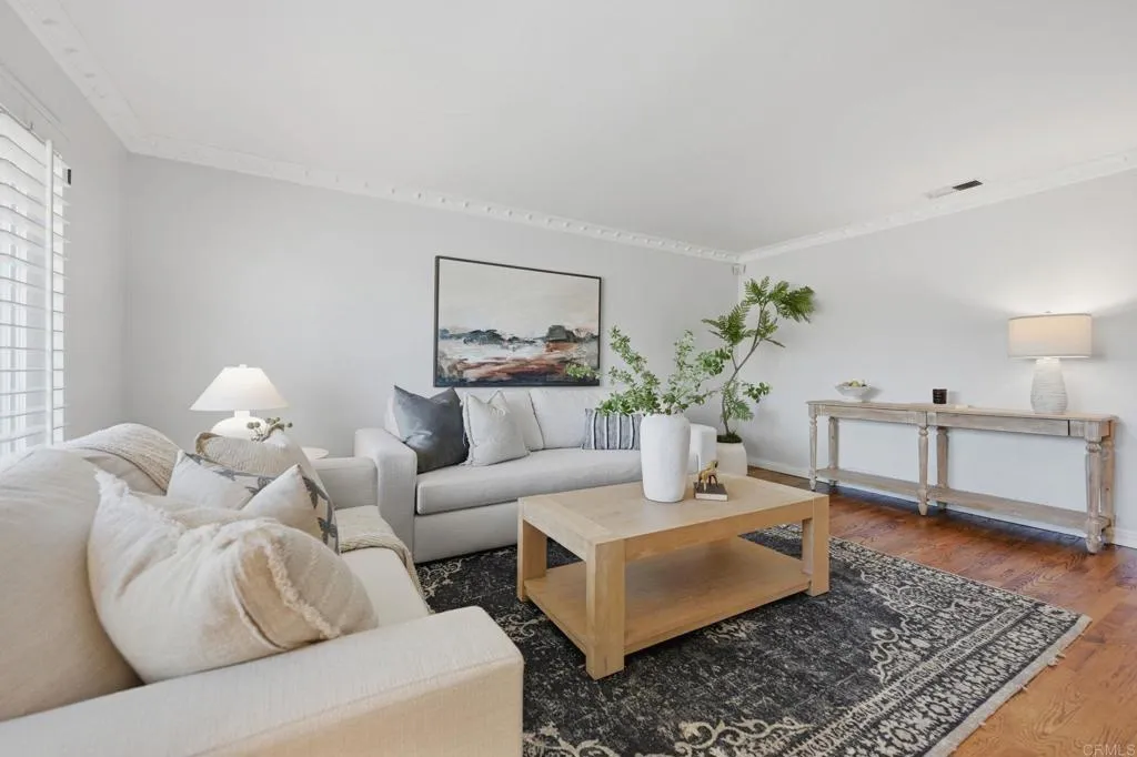 https://cdn.realtyfeed.com/cdn/127/306763788/46788b23d1d7fa8bdbe176fbe3e1172c.webp