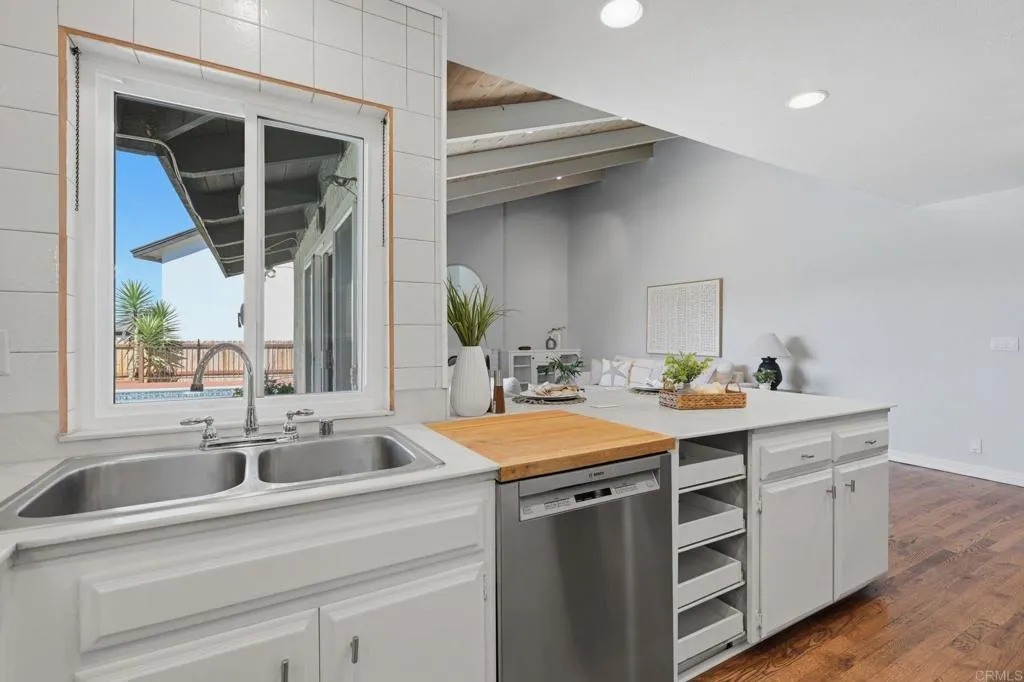 https://cdn.realtyfeed.com/cdn/127/306763788/7399c19cf03ec59313b601da6bb739e7.webp
