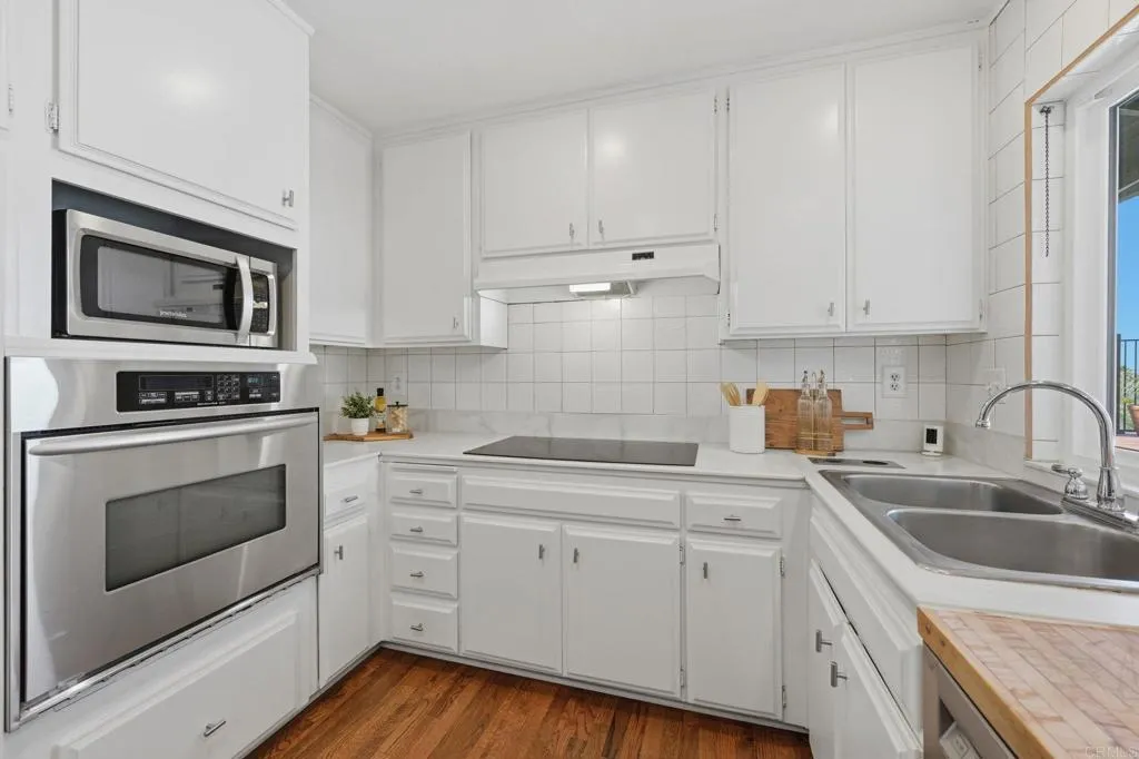 https://cdn.realtyfeed.com/cdn/127/306763788/8152dc3df12ea7aa184ea45f49ddaabe.webp